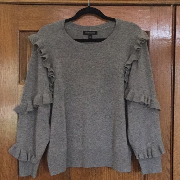 Banana Republic Sweaters - BR fun wool sweater with darling ruffle sleeves